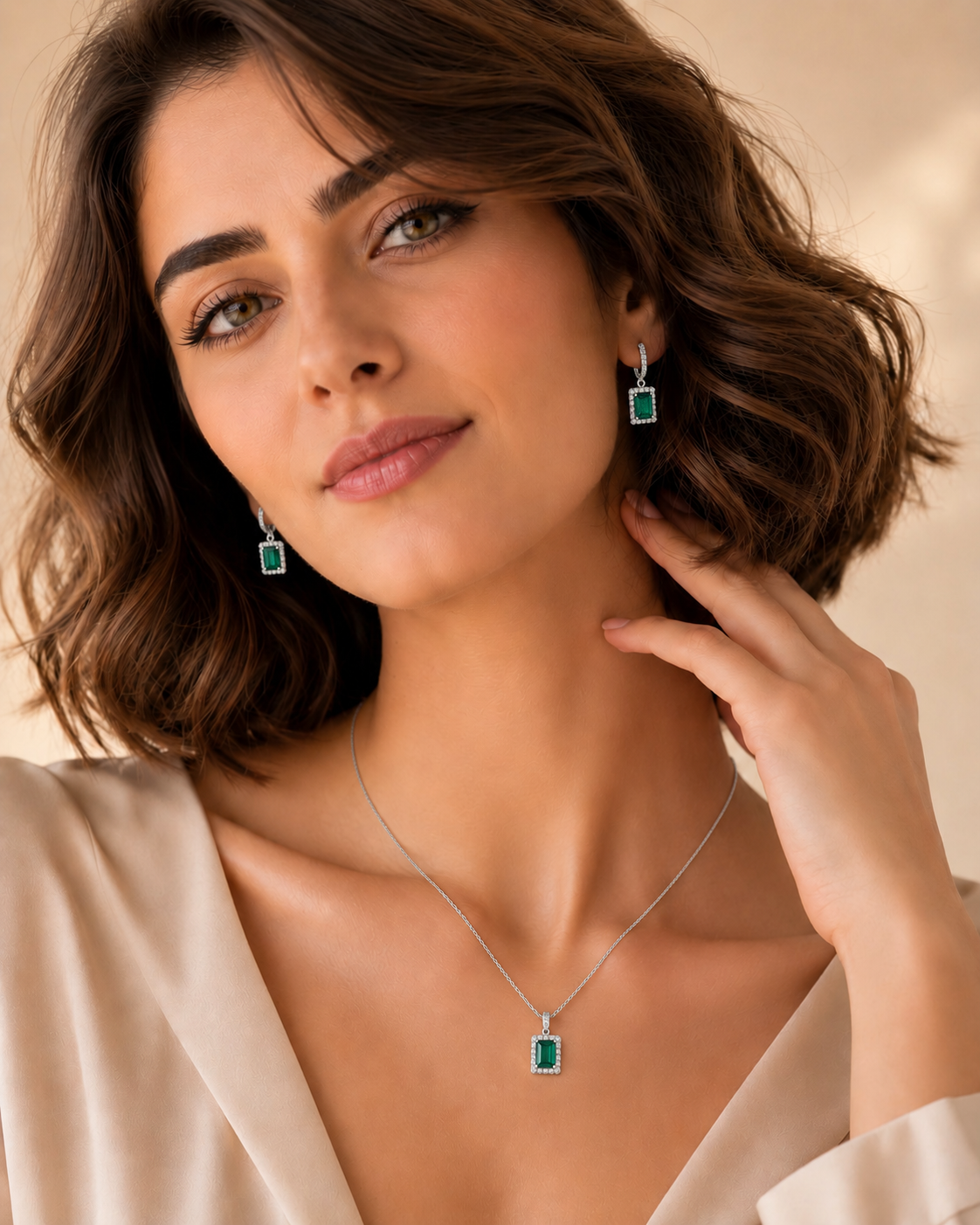 نیم ست نگین دار زنانه