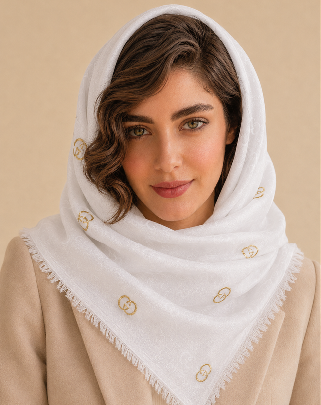 روسری سفید طلاکوب طلایی