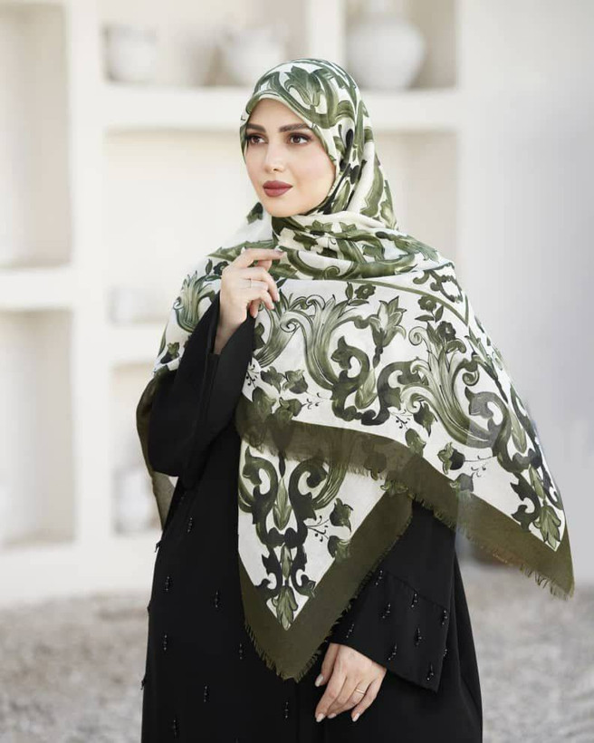 روسری نخ یونیک وارداتی طرح اسلیمی رنگ یشمی